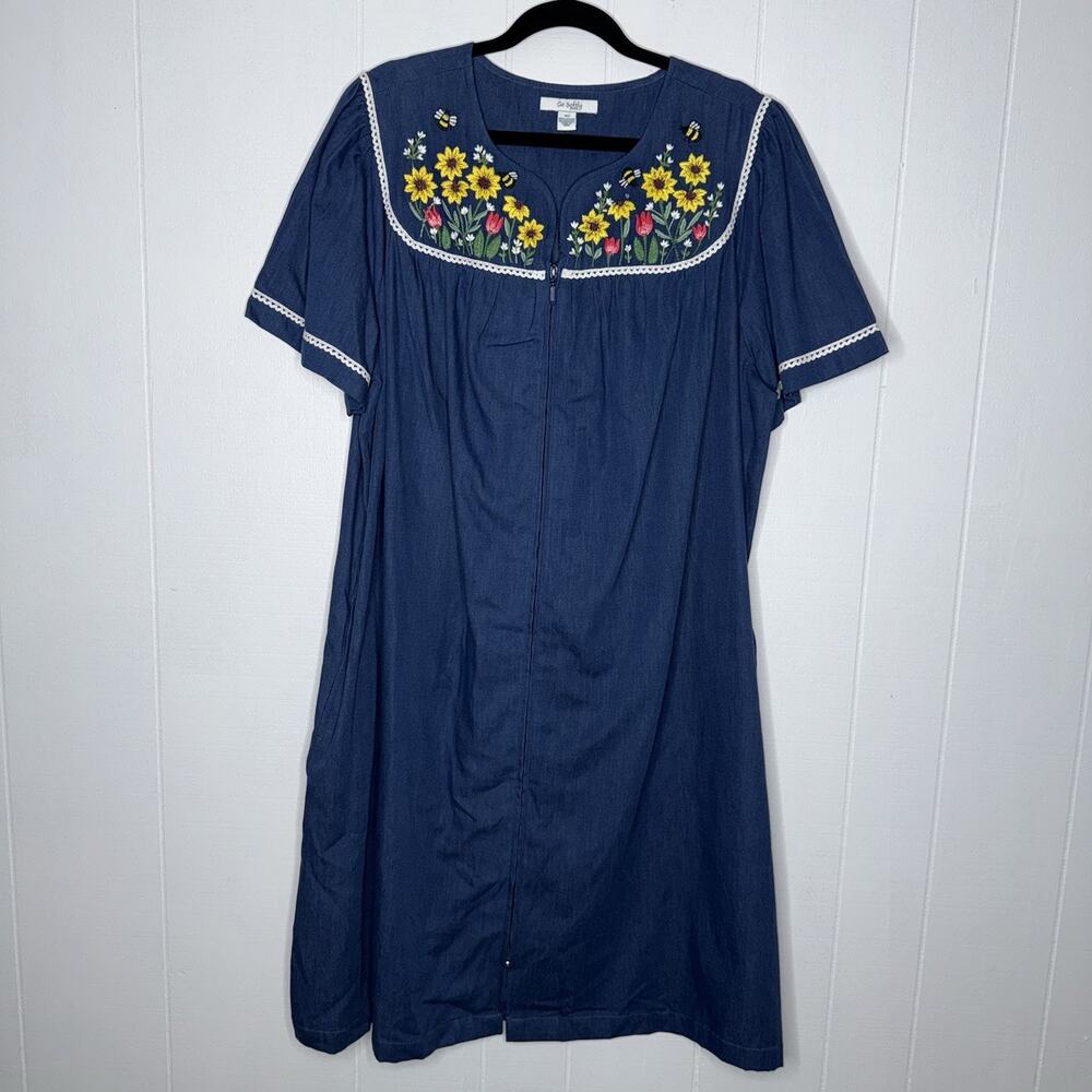 Go Softly Patio Women’s Floral Bee Embroidered Denim House Dress Blue Zip XL
